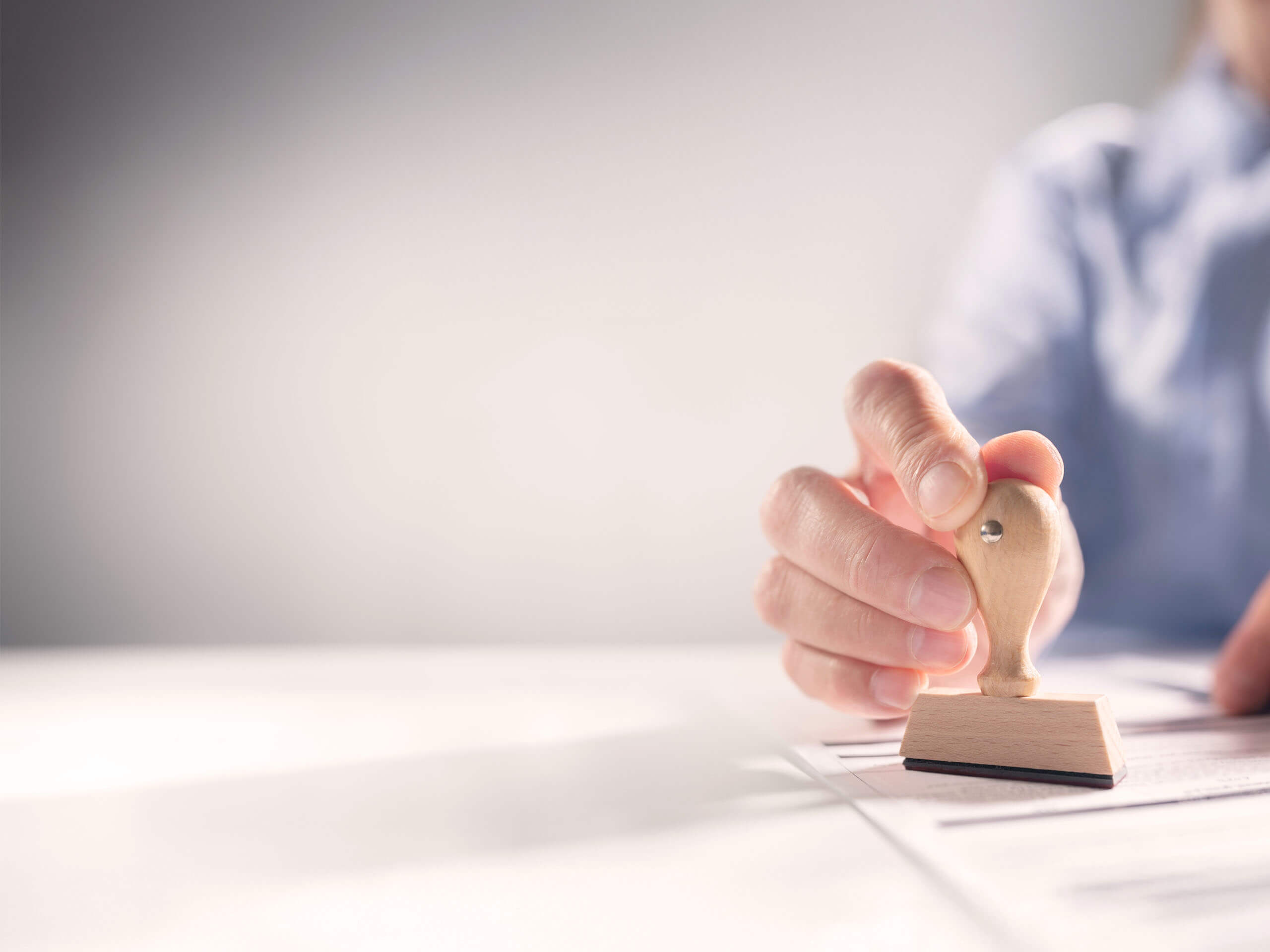 notary public robertslaw goldcoast